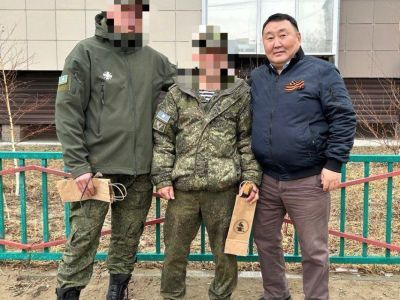 В Якутию из зоны СВО в отпуск прибыли два военнослужащих