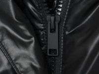 Короткий пуховик с натуральным пухом, Черный