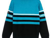 Свитер трикотажный для мальчиков