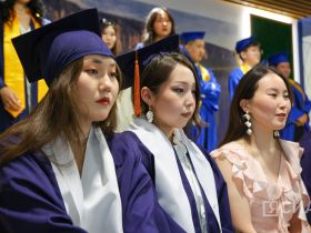 В СВФУ вручили дипломы выпускникам Института зарубежной филологии и регионоведения