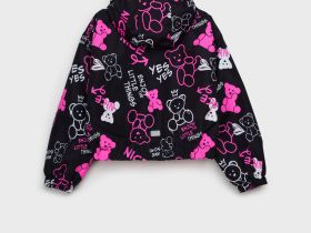 Куртка текстильная с полиуретановым покрытием для девочек (ветровка)