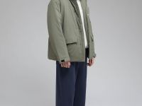 Утепленная куртка с капюшоном