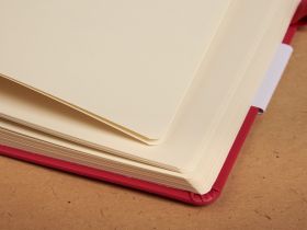 Блокнот для зарисовок Sketchmarker 20*20 cм 80 л 140 г, твердая обложка Оранжевый неон