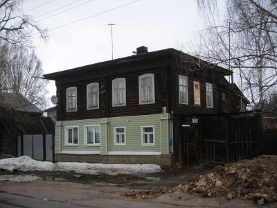 Дом, в котором в 1917 г. находился первый городской Совет рабочих, крестьянских и солдатских депутатов