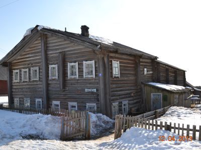 Дом Ф.А.Емельяновой