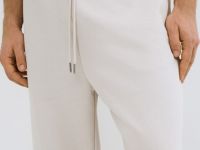 Базовые джоггеры, Белый