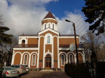 Комплекс застройки церкви Сурб-Карапет на территории Армянского кладбища