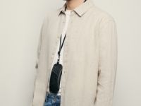 Рубашка из льна с длинным рукавом