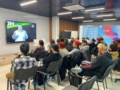 Фан-зону для студентов организовали для марафона «Знание» в Якутске