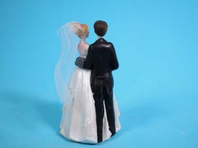 Невесты в России «постарели» на восемь лет