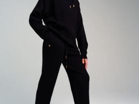 Комплект трикотажный для девочек: джемпер, брюки