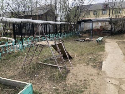 Госстройжилнадзор проводит осмотр детских площадок в Якутске