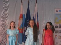 Дом культуры поселка Усть-Кара