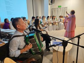 «Встреча с песней нашей юности» прошла в SMART-библиотеке Якутска