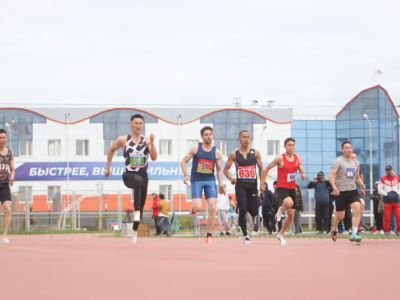 Новый король стометровки. Нюрбинец Айаал Иванов стал чемпионом Якутии