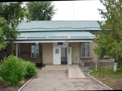 Здание церковно-приходской школы со сторожкой