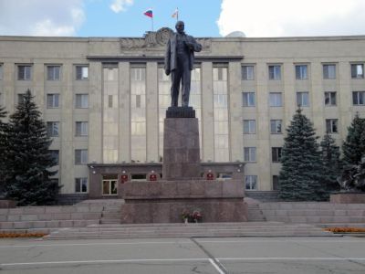 Памятник В.И. Ленину