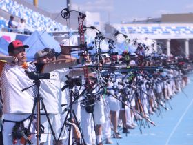 Сильнейшие лучники вступили в борьбу за медали чемпионата России в Якутске