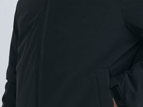 Утеплённая куртка с капюшоном, Черный