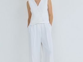 Жилет с ассиметричной застёжкой на пуговицы, Белый