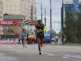 Якутянка Татьяна Артемьева впервые завоевала серебро чемпионата России по бегу 100 км