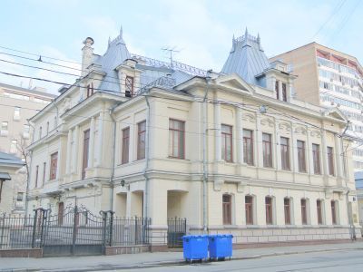 Главный дом, 1820-1830 гг., 1899-1900 гг., архитектор А.П.Вакарин