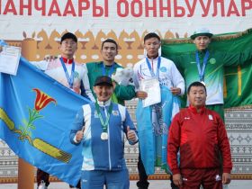 Первый из Анабара, и 26 лет ради золота. Мас-рестлеры разыграли медали Игр Манчаары