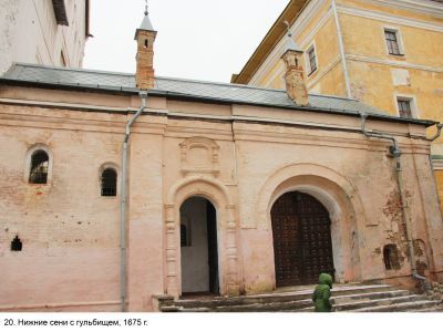 Нижние сени с гульбищем