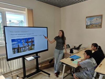 Об истории и обрядах Ысыаха узнали юные ученики Центра адаптации