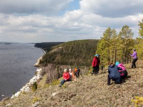 Водопады и ледяные пещеры скал Еланка Куччугуй Кэтэмэ - скалы Еланки - п. Еланка