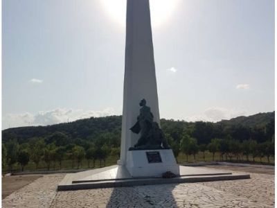 Памятник «Непокоренным»