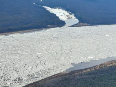 На реках Вилюй и Амга наблюдается ледоход