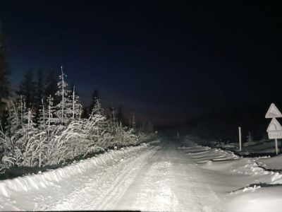 Спасатели эвакуировали двух охотников, застрявших в окрестностях Якутска