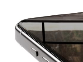 Защитное стекло VLP A-Glass Easy Box для Apple iPhone 16 Pro