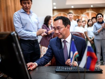 Айсен Николаев вошел в топ-10 наиболее цитируемых губернаторов-блогеров