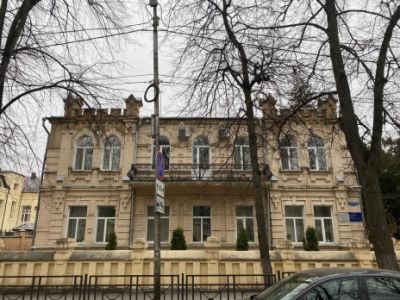 Здание трамвайного парка, в котором выступали С.М.Киров и Г.К.Орджоникидзе