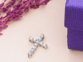 Подвеска из белого золота с бриллиантами э4701пд11159100