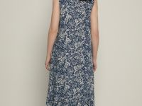 Сарафан с v-образными вырезом