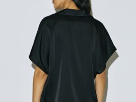 Сатиновая блузка с коротким рукавом, Черный