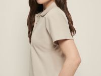 Поло приталенного силуэта с вышивкой