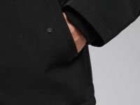 Утепленная куртка с капюшоном