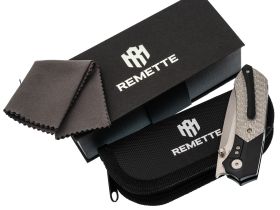 Складной нож Remette Meteor, сталь M390, рукоять Titanium Alloy/Carbon Fiber