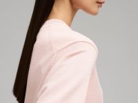 Легкий джемпер с короткими рукавами