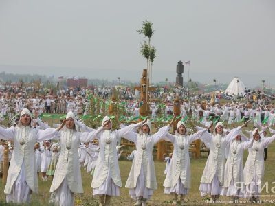 В Якутске празднуют юбилейный Ысыах Туймаады