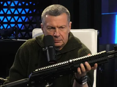 Полпред Юрий Трутнев пригласил телеведущего Владимира Соловьева на турнир по стрельбе в Якутию