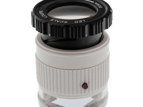 Лупа 15х с подсветкой, диаметр линзы 30 мм