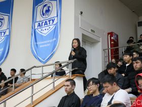 Студенты АГАТУ встретились с Героем России Дмитрием Куценко