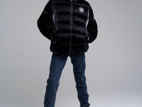 Шапка трикотажная для девочек