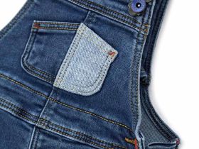 Полукомбинезон для маленького мальчика