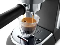 Кофеварка рожковая De'Longhi Dedica EC685.BK (Black)